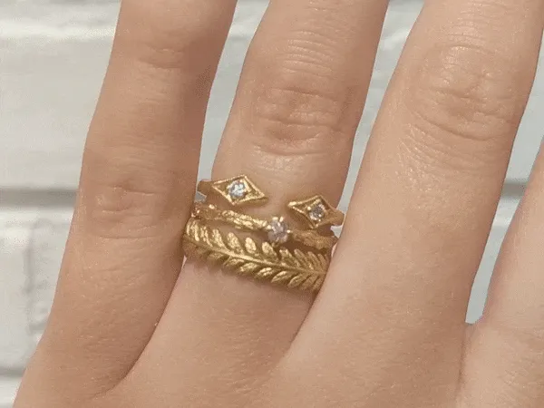 22K Gold Laurel Leaf Ring