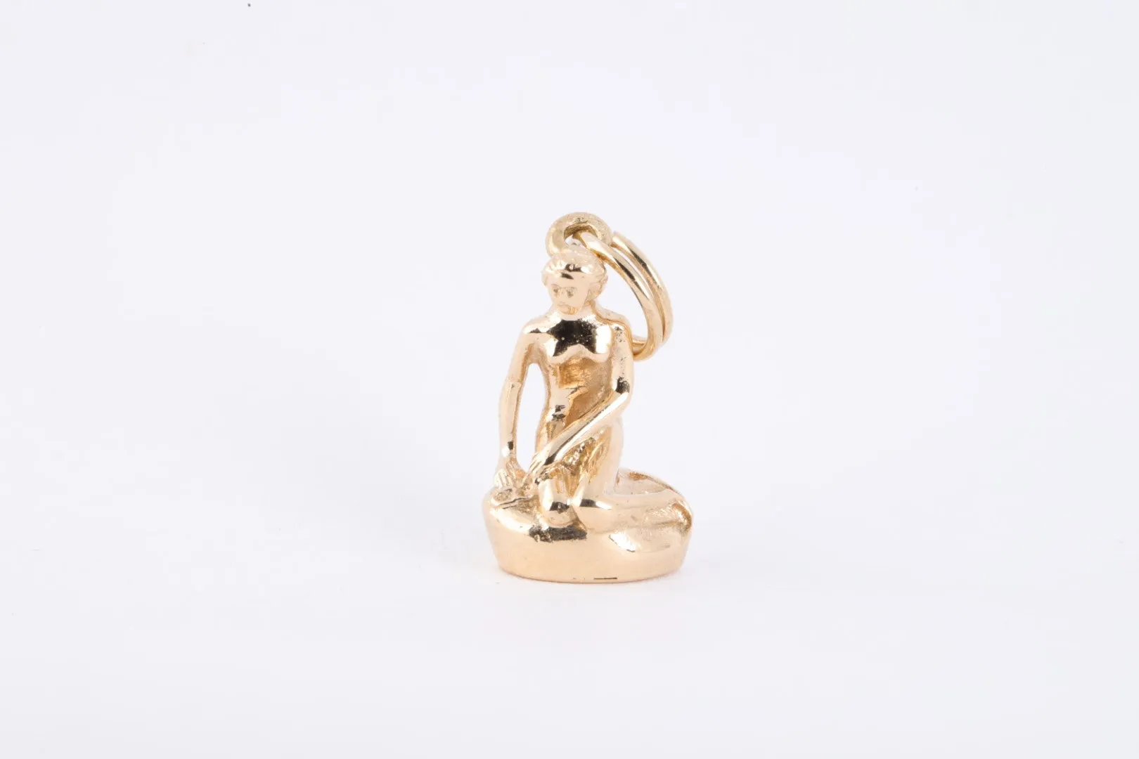 Bernhard Hertz 14k Yellow Gold Denmark Little Mermaid Pendant (3.39g.)