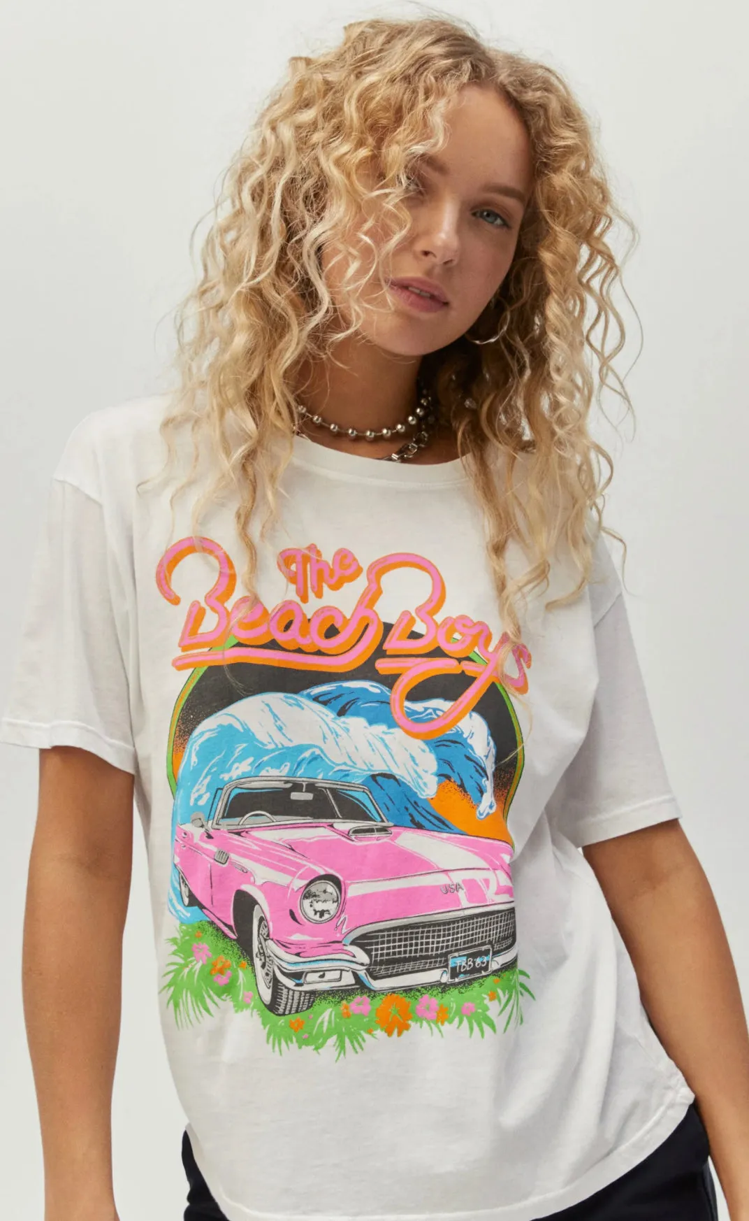 Daydreamer - Beach Boys Surf USA Boyfriend Tee - Bleach White