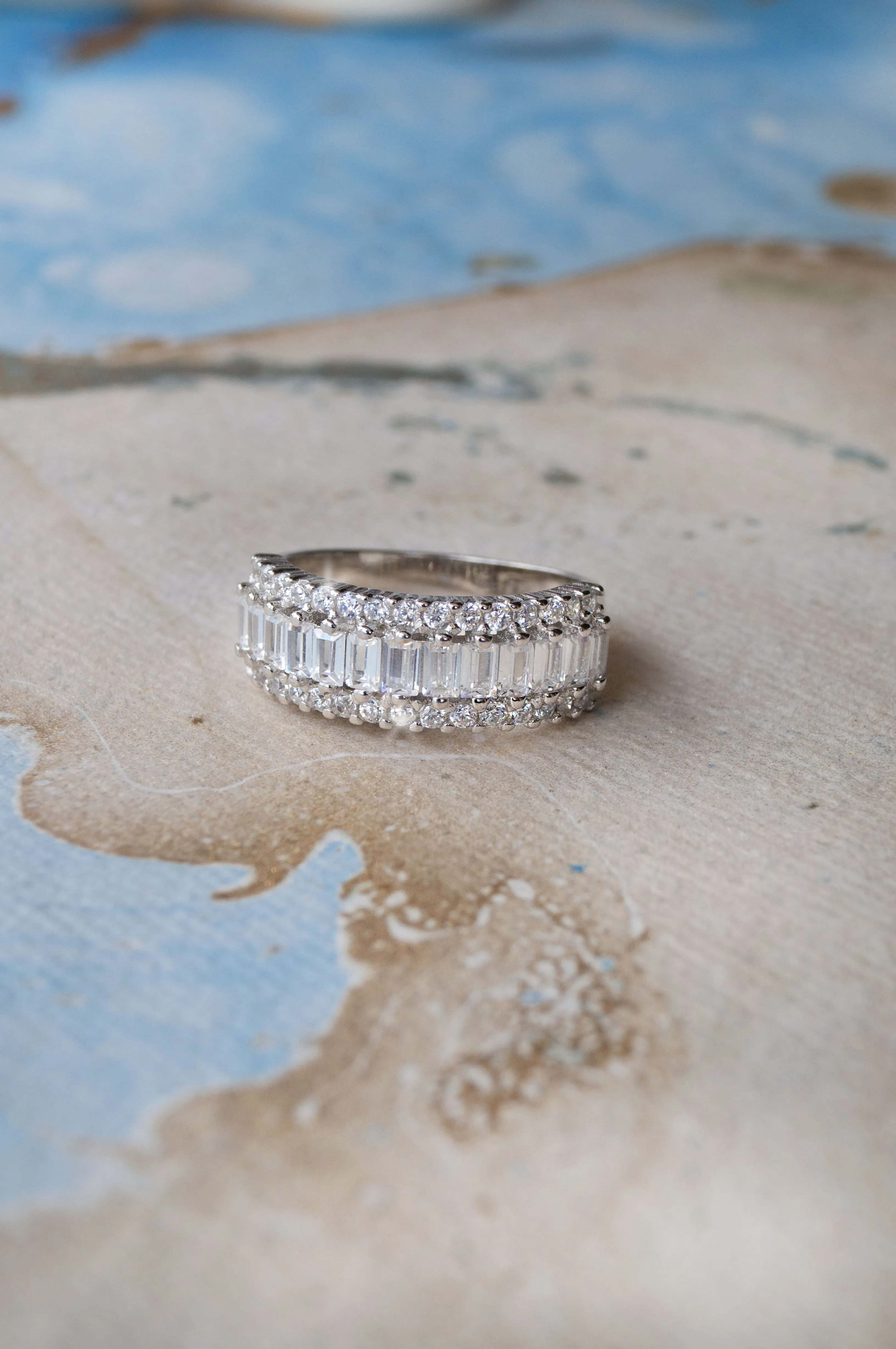 Glamorous Statement Sterling Silver Band Ring