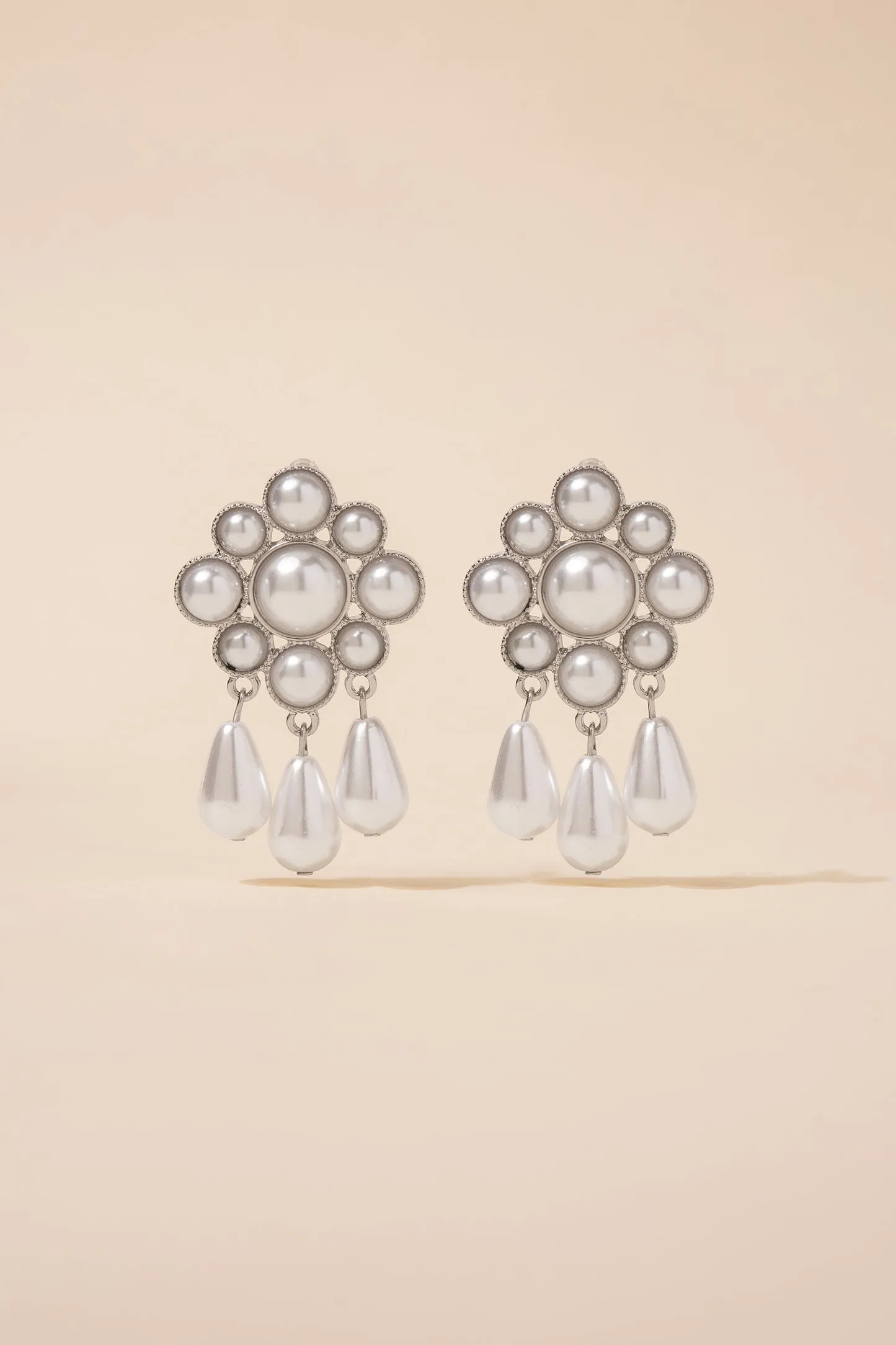 Kaia Floral Pattern Pearl Cluster & Tassel Dangle Drop Earrings - Silver White