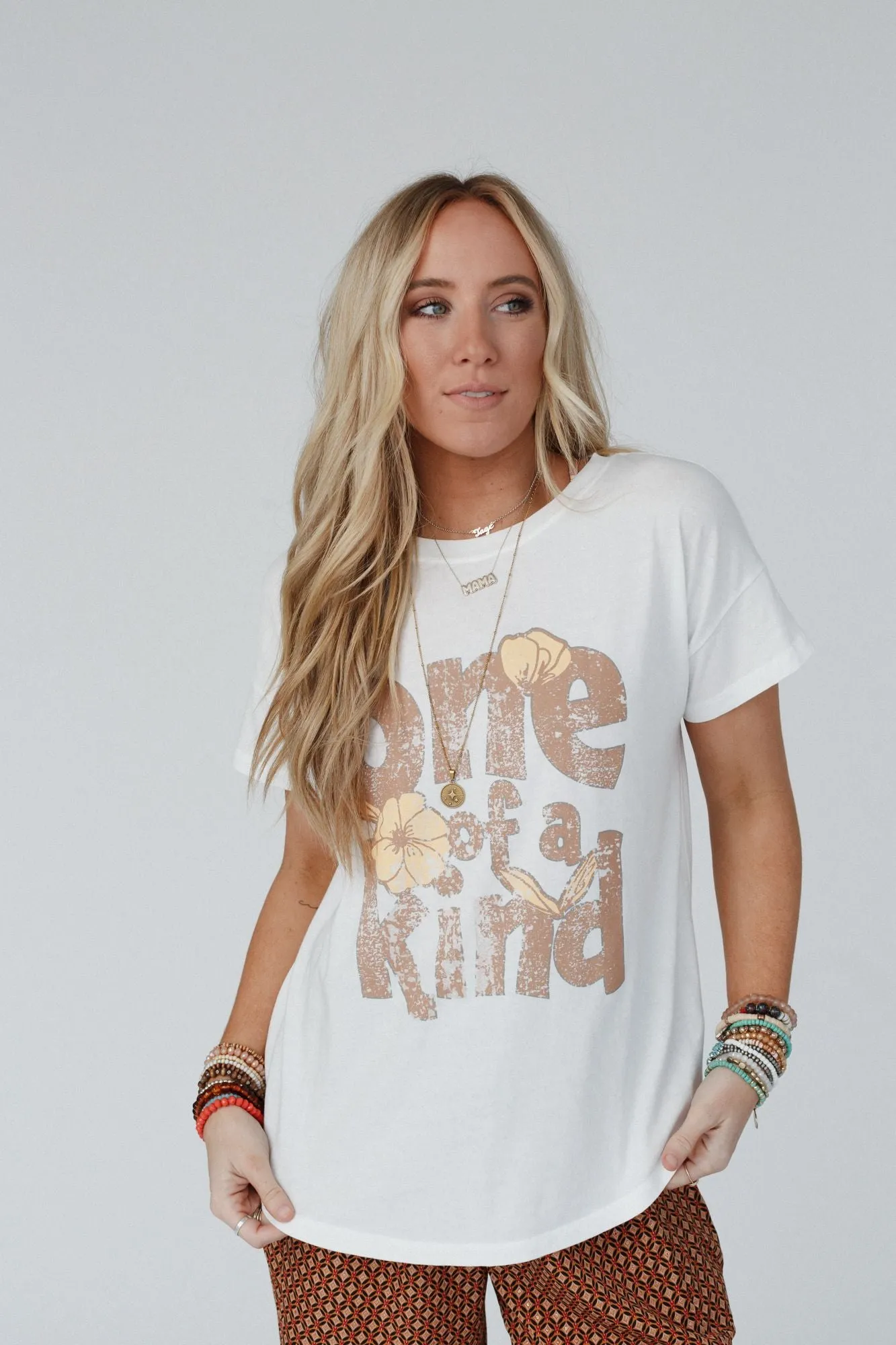 Kind One Graphic Tee - Ivory