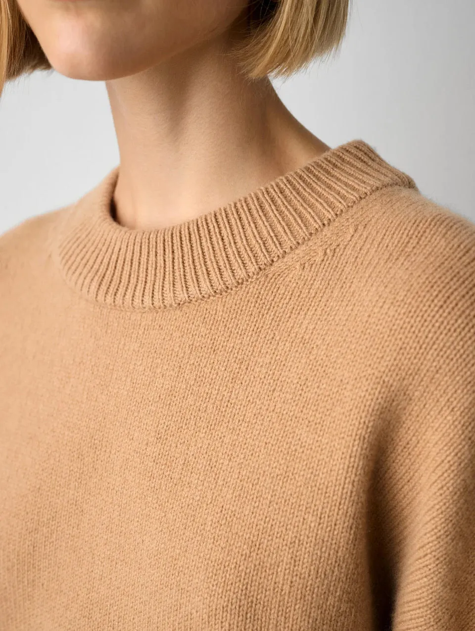 MERINO CASHMERE CREWNECK