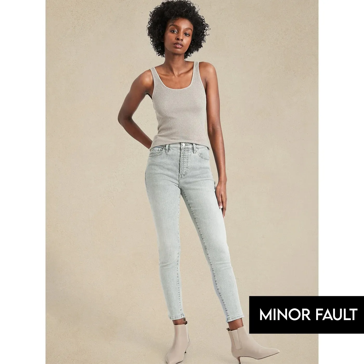 (Minor Fault) Light Wash Slim Jeans