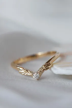 READY TO SHIP: Leaf wedding band in 14K yellow gold, moissanite, RING SIZE 7 US